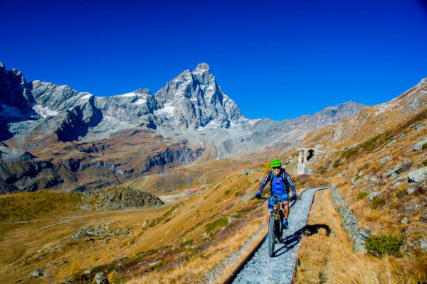 Valle D'Aosta in E-bike - Alp In