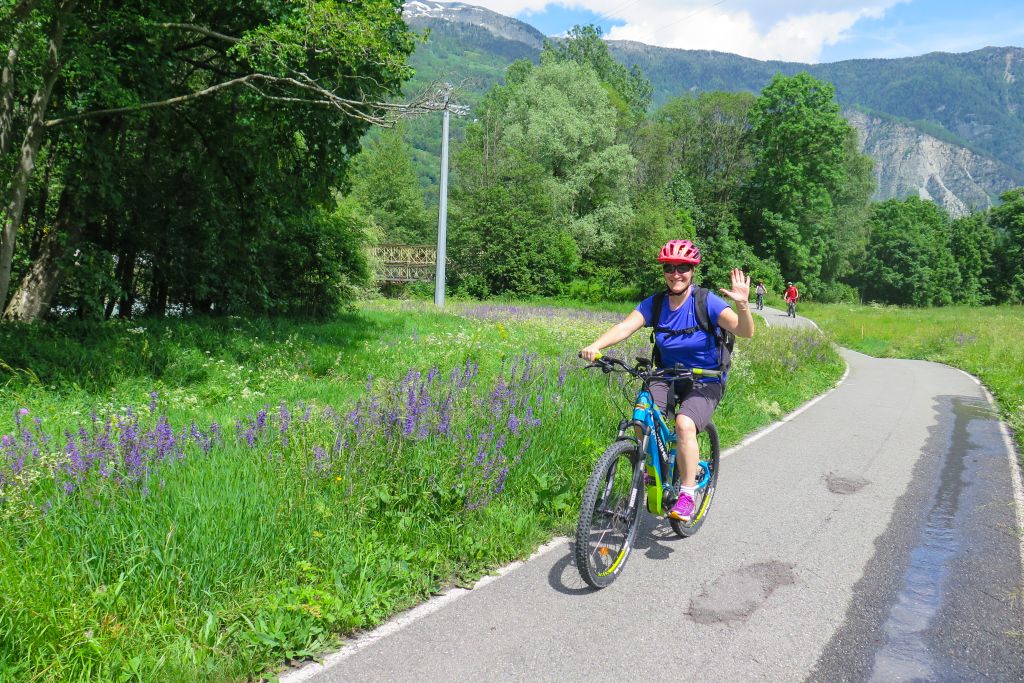 Esperienze in valle d'aosta Mountain Bike E-bike